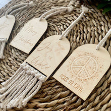 Load image into Gallery viewer, BOHO CHRISTMAS ORNAMENT SET