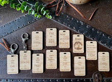 Load image into Gallery viewer, FATHER&#39;S DAY BAMBOO KEYTAGS
